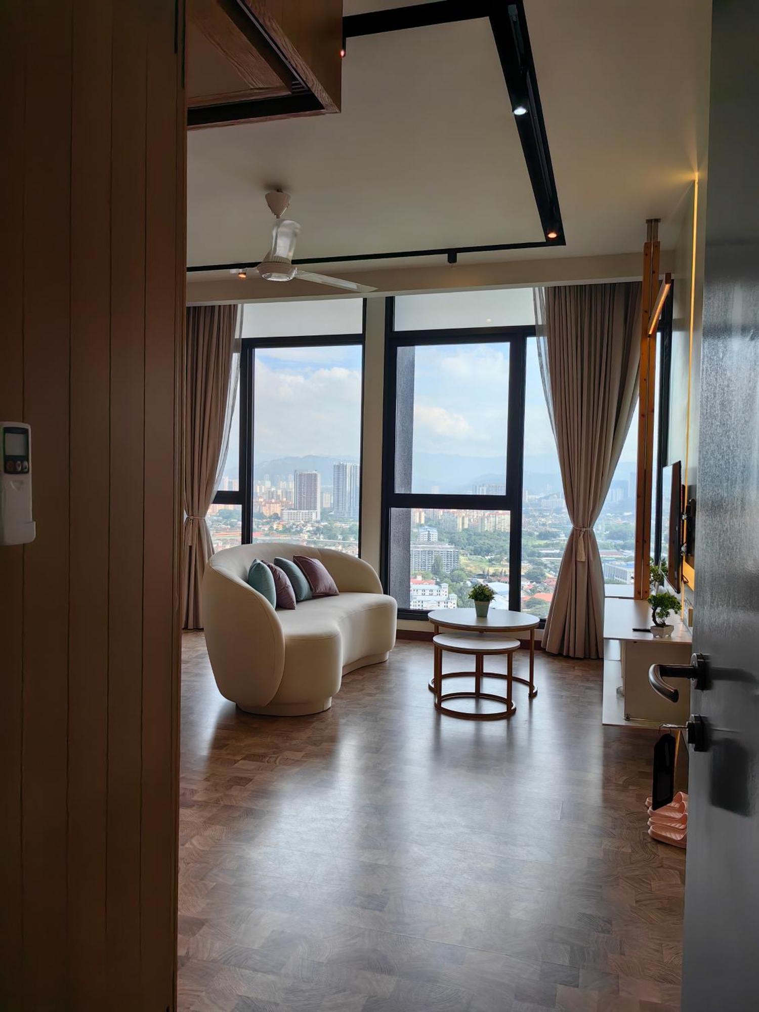 Expressionz Designer Suites Host By Aurora Premium Stay กัวลาลัมเปอร์ ภายนอก รูปภาพ