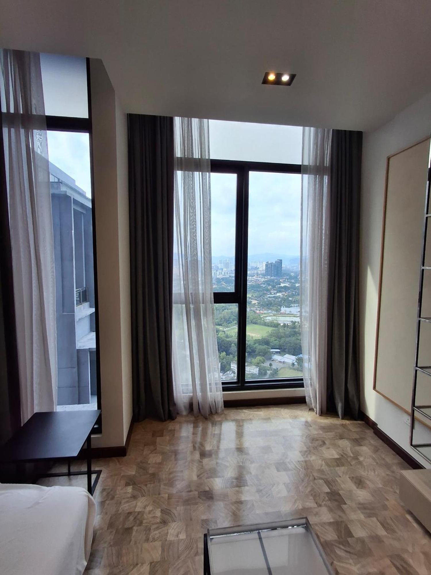Expressionz Designer Suites Host By Aurora Premium Stay กัวลาลัมเปอร์ ภายนอก รูปภาพ